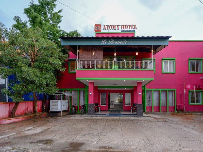 Reddoorz Near Citraland Waterpark Kendari Hotel Lepoleop Exterior photo