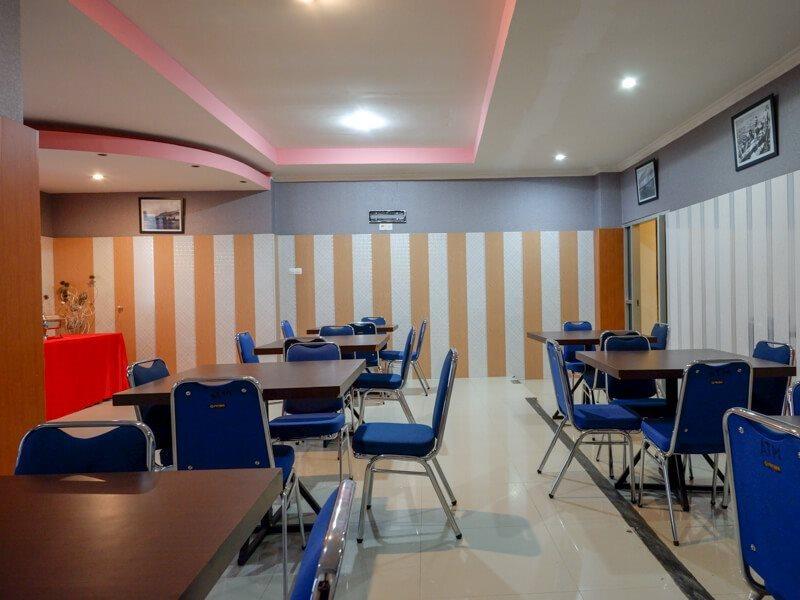 Reddoorz Near Citraland Waterpark Kendari Hotel Lepoleop Exterior photo