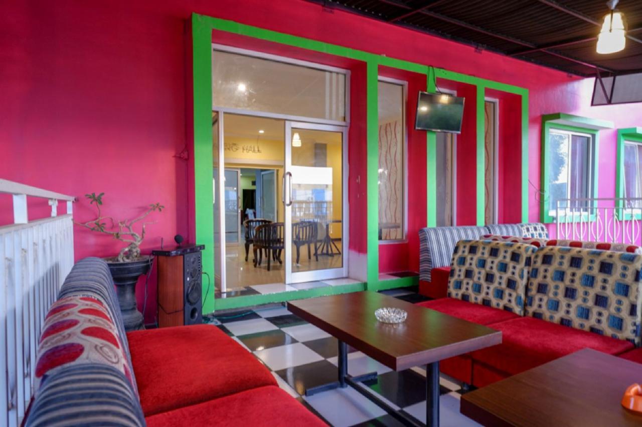 Reddoorz Near Citraland Waterpark Kendari Hotel Lepoleop Exterior photo
